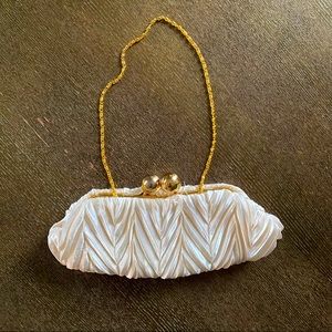 Cream Coloured Clasp Purse